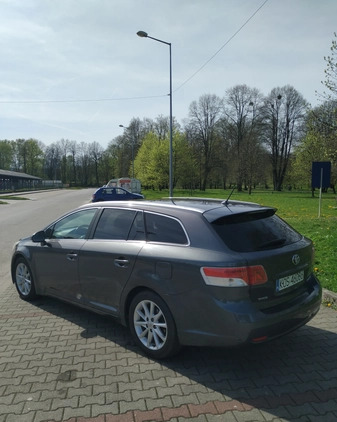 Toyota Avensis cena 26000 przebieg: 249681, rok produkcji 2009 z Kęty małe 631